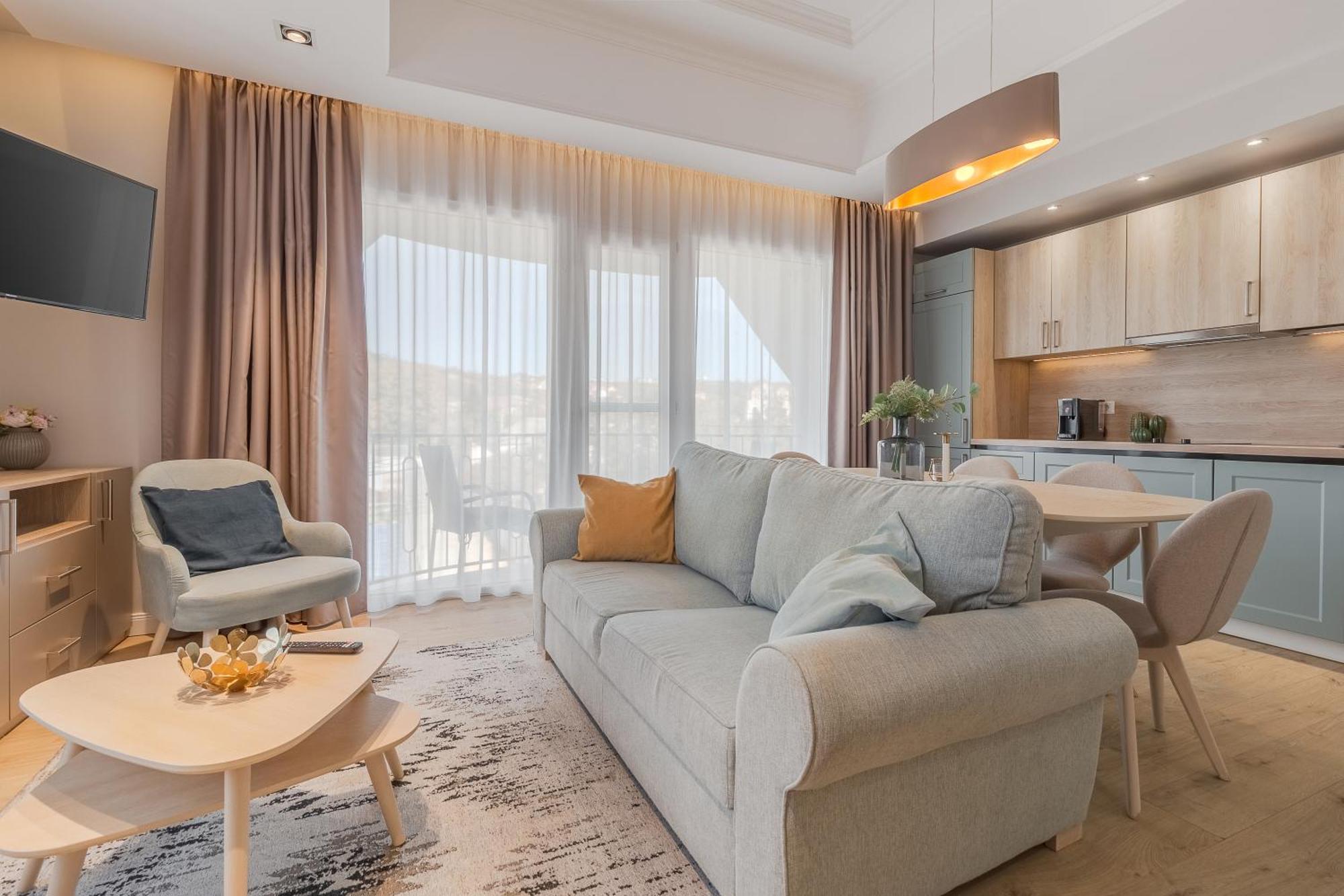 Dozsa Residence Орадя Экстерьер фото